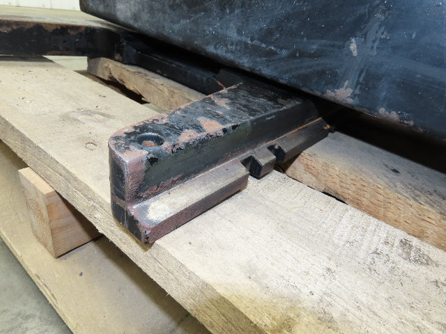 Hyster E50XM-33 Forklift Mast 189" 3-Stage Tilt Class 2 Electric 4950lbs