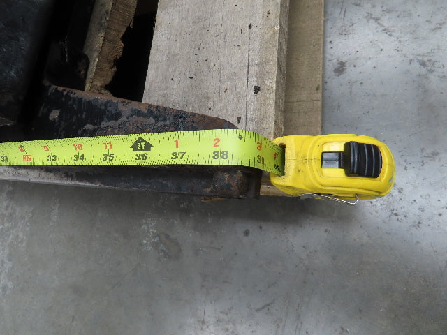 Hyster E50XM-33 Forklift Mast 189" 3-Stage Tilt Class 2 Electric 4950lbs