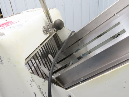 Oliver 797-G Bread Slicer Gravity Feed Bread Slicer 1/2" Slice 32 Blade 120V 1Ph