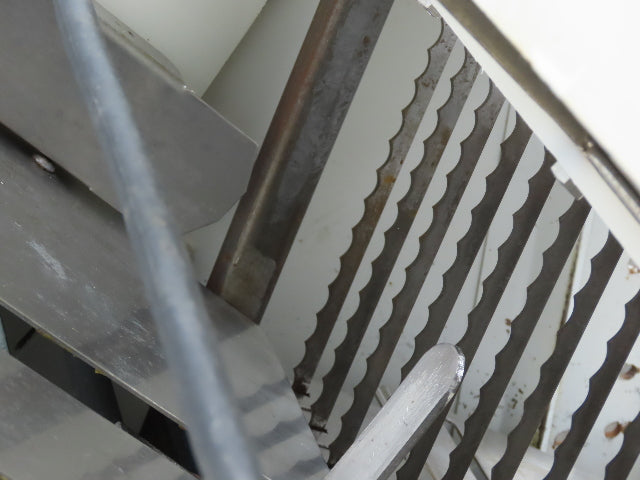 Oliver 797-G Bread Slicer Gravity Feed Bread Slicer 1/2" Slice 32 Blade 120V 1Ph