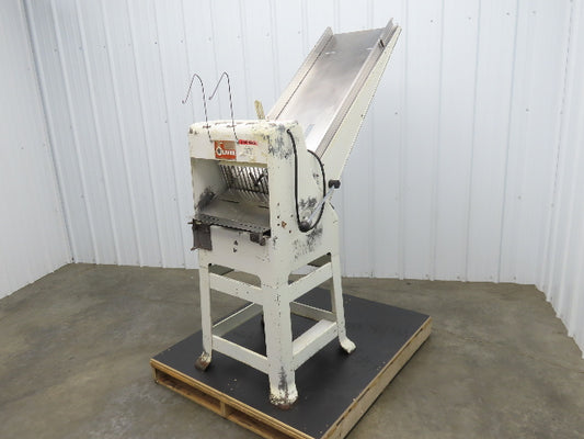 Oliver 797-G Bread Slicer Gravity Feed Bread Slicer 1/2" Slice 32 Blade 120V 1Ph