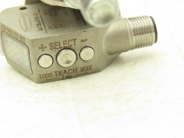 Banner Q4XTBLAF300-Q8 Photoelectric Laser Proximity Sensor w/Mounting Bracket
