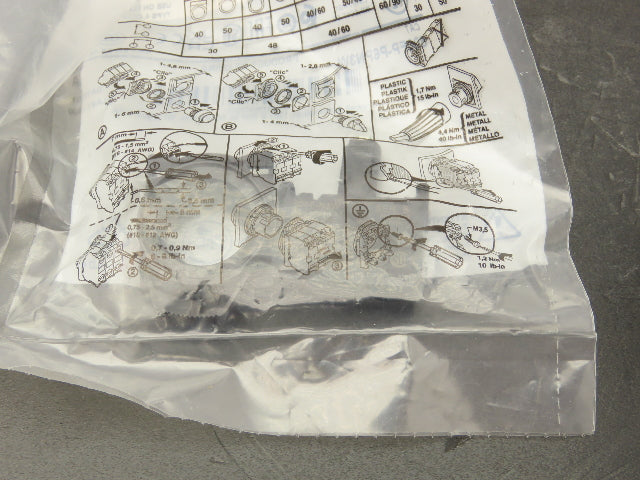 Allen Bradley 800FP-P6PN3W Push Button LED Pilot Light Blue 22.5 mm Lot of 2