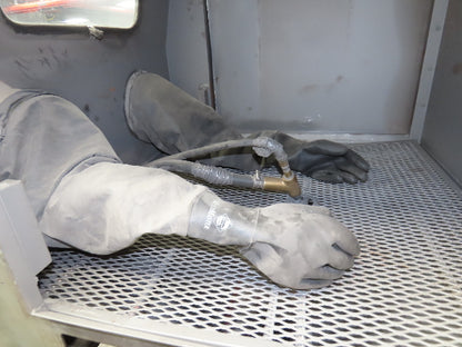 Hammond DRY-30 Sand Blaster Cabinet Dry Shot Peen 30x30x24" Dry Blast 230/460V