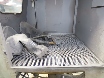 Hammond DRY-30 Sand Blaster Cabinet Dry Shot Peen 30x30x24" Dry Blast 230/460V