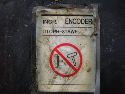 Yaskawa SGMG-13A2AB AC Servo Motor 1300W 1500 RPM 200V UTOPH-81AWF