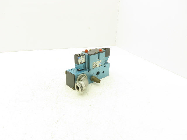 Mac 82A-EC-CKA-TM-DFFP-1DA Pneumatic Solenoid Valve W/Manifold 24VDC 25-150PSI