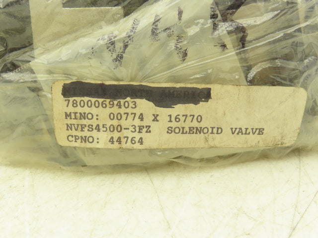 SMC NVFS4500-3FZ Pneumatic Double Solenoid Valve 22-150psi 110V Pilot Operated