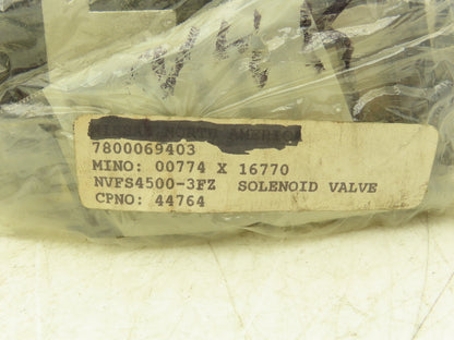 SMC NVFS4500-3FZ Pneumatic Double Solenoid Valve 22-150psi 110V Pilot Operated