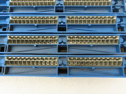 Allen Bradley 1778-OAA Pivot Arm AC Output Assembly Broken Plastic Lot Of 8