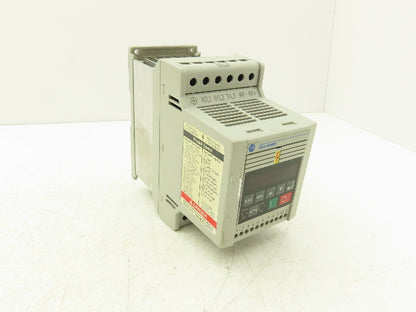 Allen Bradley 160-BA03NPS1P1 VFD AC Drive 0.75kW 1Hp 460VAC 3Ph FRN 7.06 Ser C