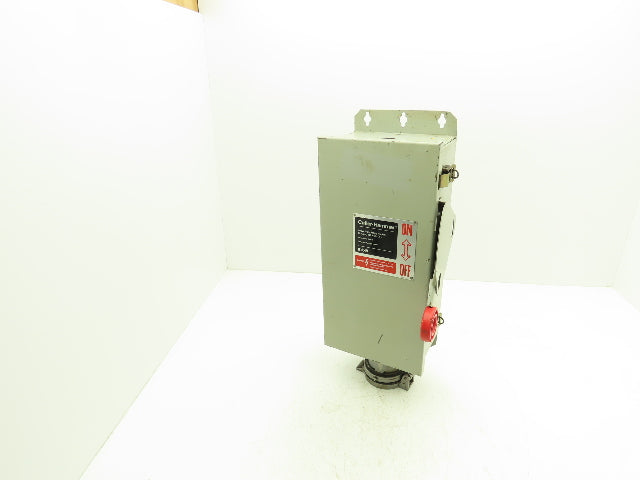 Cutler Hammer Safety Disconnect Switch 60A 600V Fused Crouse Arktite Receptacle