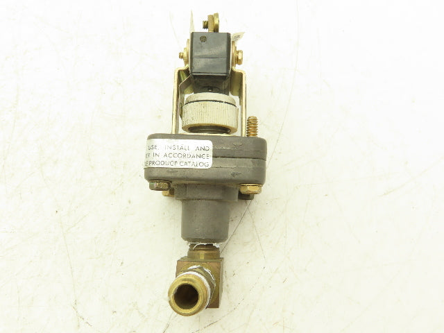 Barksdale E1S-H15-P4-E1 Adjustable Pressure Switch 0.5-15PSI 125/250V 1/8" NPT