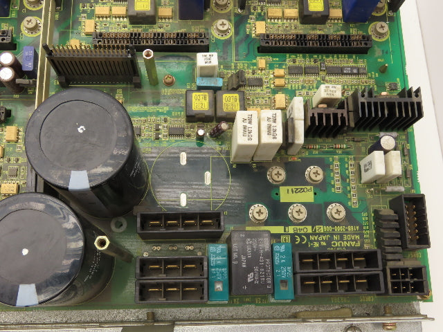 Fanuc A06B-6105-H002 AC Servo Drive Amplifier Board
