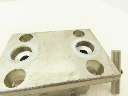 Hoke 8122F8Y Trifold Manifold Needle Valve T Handle 1/2" NPT W/Bleed & Purge