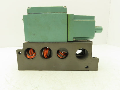 Numatics 34SAD415K013A Solenoid Valve w/ Manifold Block 120V 150 PSI 1/2" NPT