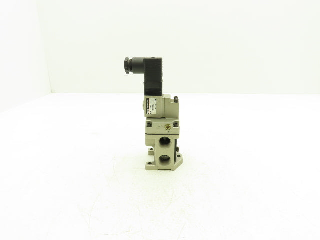 SMC VSP3135-049DL-X61 Pneumatic Solenoid Valve w/Base 1/2" NPT 120VAC 60Hz
