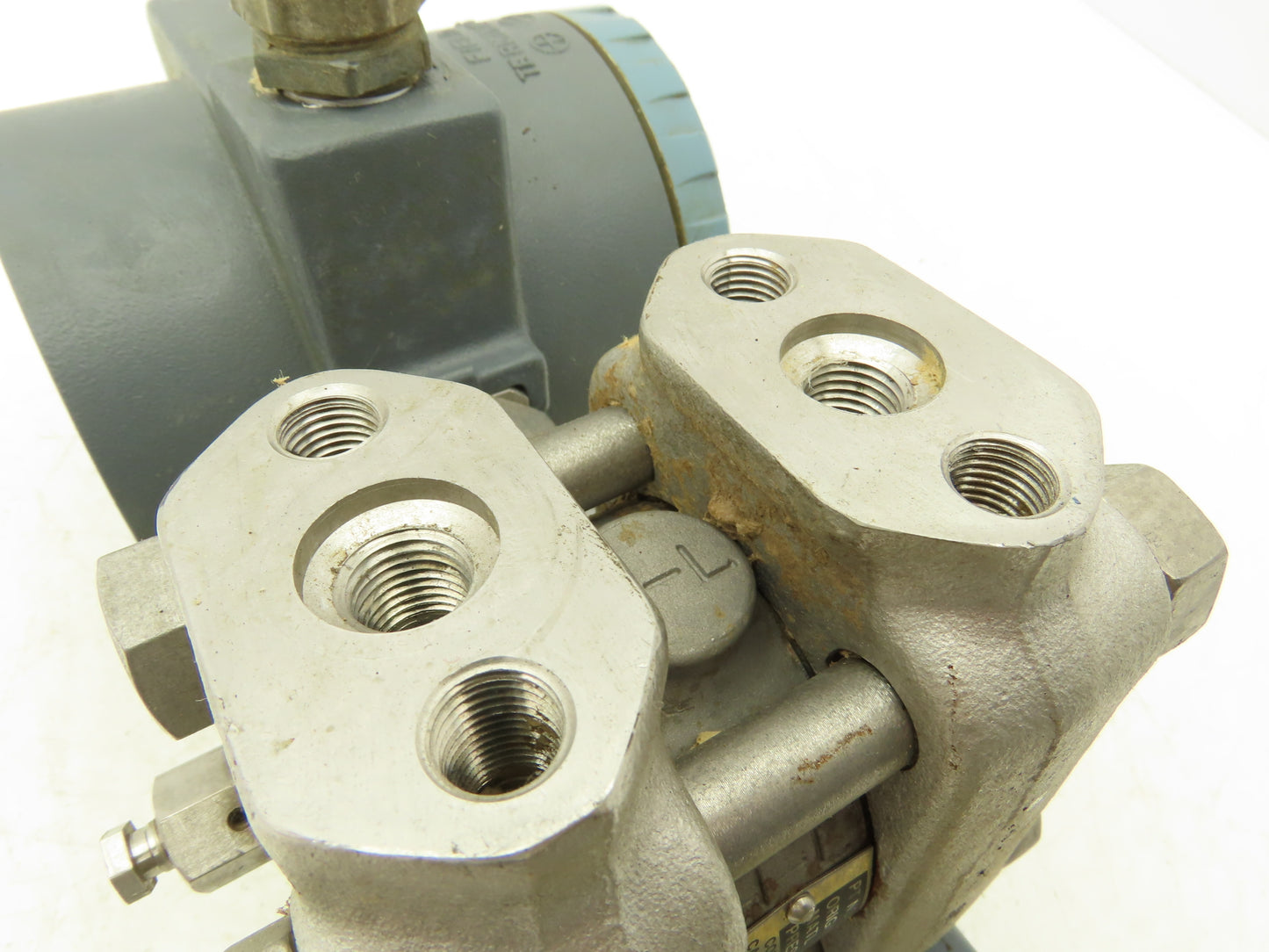 Foxboro 823DP-D3S1NHO Pressure Transmitter 12.5-42VDC 1500PSI W/Bracket No Cap