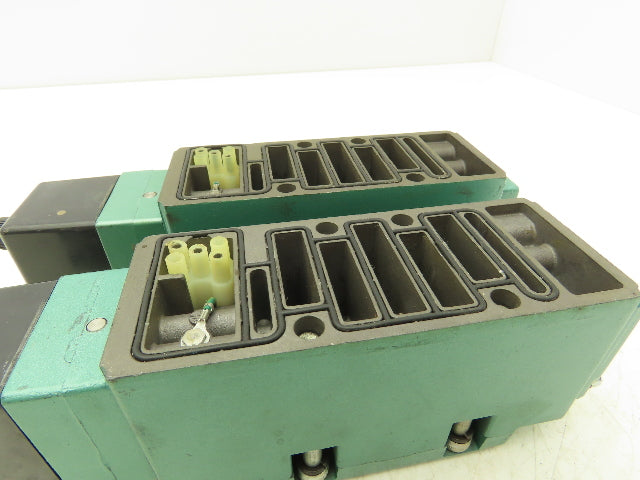 Numatics 123BA400KP14D30 Pneumatic Solenoid Valve 150PSIG 50/60HZ 120V Lot Of 2