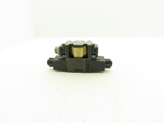 Parker D1VW1CY Hydraulic Solenoid Valve 4-Way 3-Pos 120VAC 5000 PSI Series D1VW