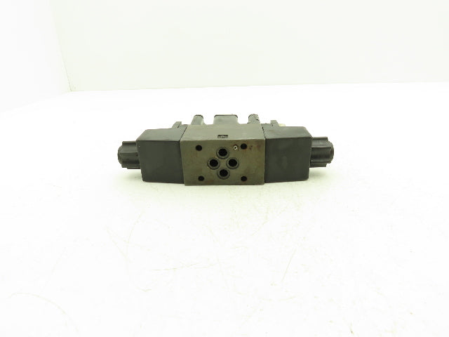Parker D1VW1CY Hydraulic Solenoid Valve 4-Way 3-Pos 120VAC 5000 PSI Series D1VW
