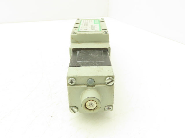 Numatics 123SS73BK000030  Pneumatic Solenoid Valve 150 PSIG 50/60HZ 120V