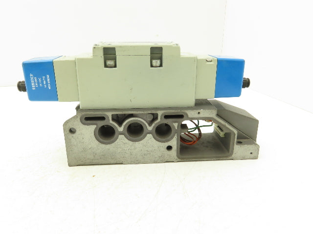 Numatics 124BB515MP00061 Solenoid Pilot Valve With Manifold 24VDC 4 Watt Coils