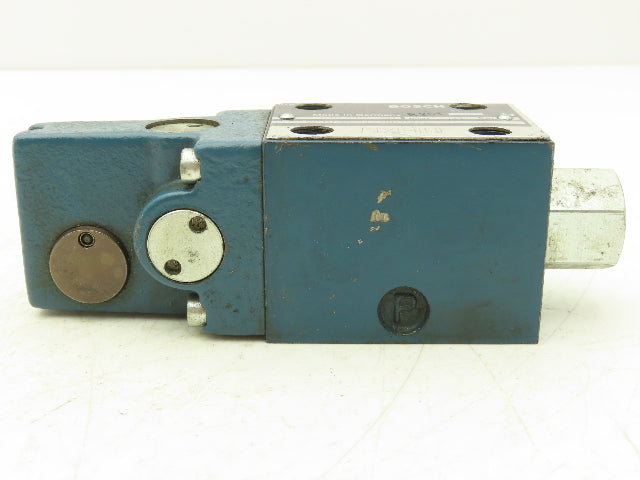 Bosch 081WV06P1V7004GD0 Manual Directional Valve 3-Pos Maintained *No Lever*