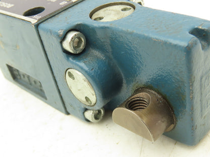 Bosch 081WV06P1V7004GD0 Manual Directional Valve 3-Pos Maintained *No Lever*