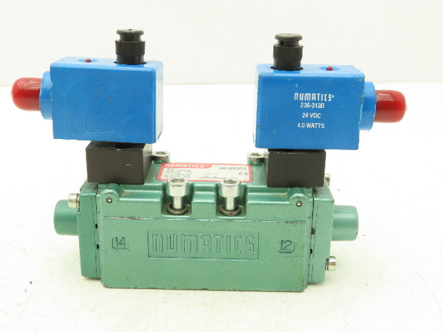 Numatics I22BB500R061D61 Pneumatic Dual Solenoid Valve 145PSI 24VDC 5/3-Way