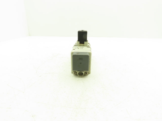 SMC VQ7-8-FJG-D-3Z Pneumatic Air Solenoid Valve 145PSI 24VDC