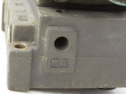 Numatics 33HLD4430 Directional Manual Lever Valve 2-Position 5-Port 1/2"NPT