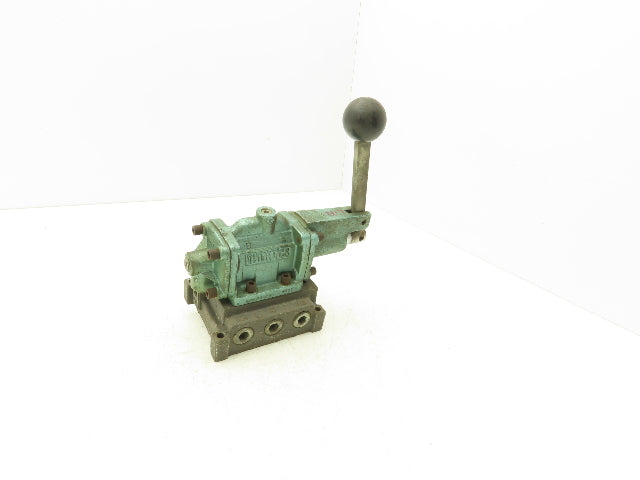 Numatics 33HLD4430 Directional Manual Lever Valve 2-Position 5-Port 1/2"NPT