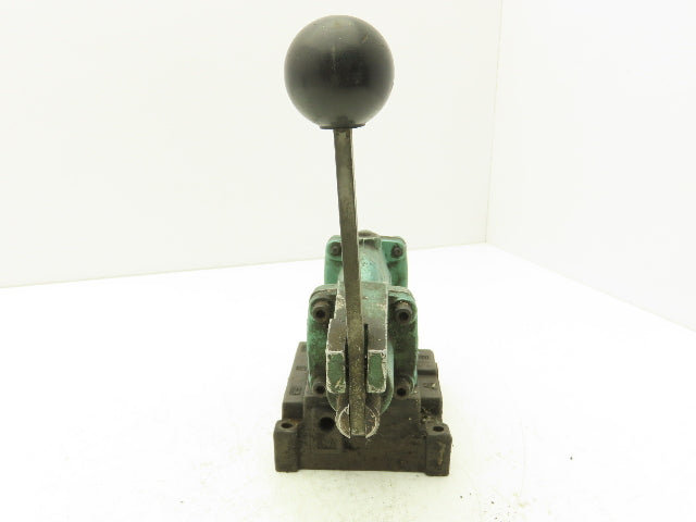 Numatics 33HLS5410 Directional Manual Lever Valve 3-Pos Spring Return 3/8"NPT