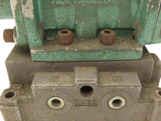 Numatics 32HLD4430 Directional Manual Lever Valve 2-Position 5-Port 1/4"Manifold