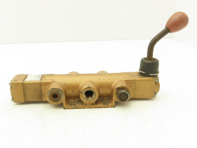 Versa VAL-4403-111 Directional Manual Lever Valve 3-Position 5-Port 3/8"NPT