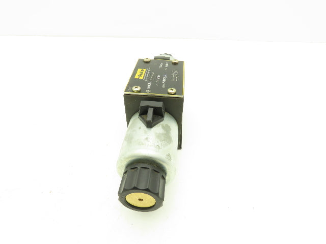 Parker D3W2CNJC4 Hydraulic Directional Control Solenoid Valve 3-Pos 24VDC D05