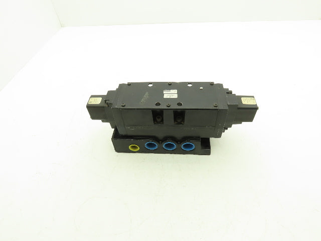 Parker 4532BHXXAAAA53 Hydraulic Directional Control Solenoid Valve w/Base 120VAC