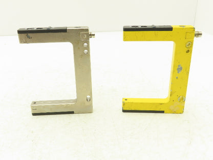 Banner SLM80P6Q Fork Slot Proximity Sensor Fixed-Distance 80mm Width  Lot of 2