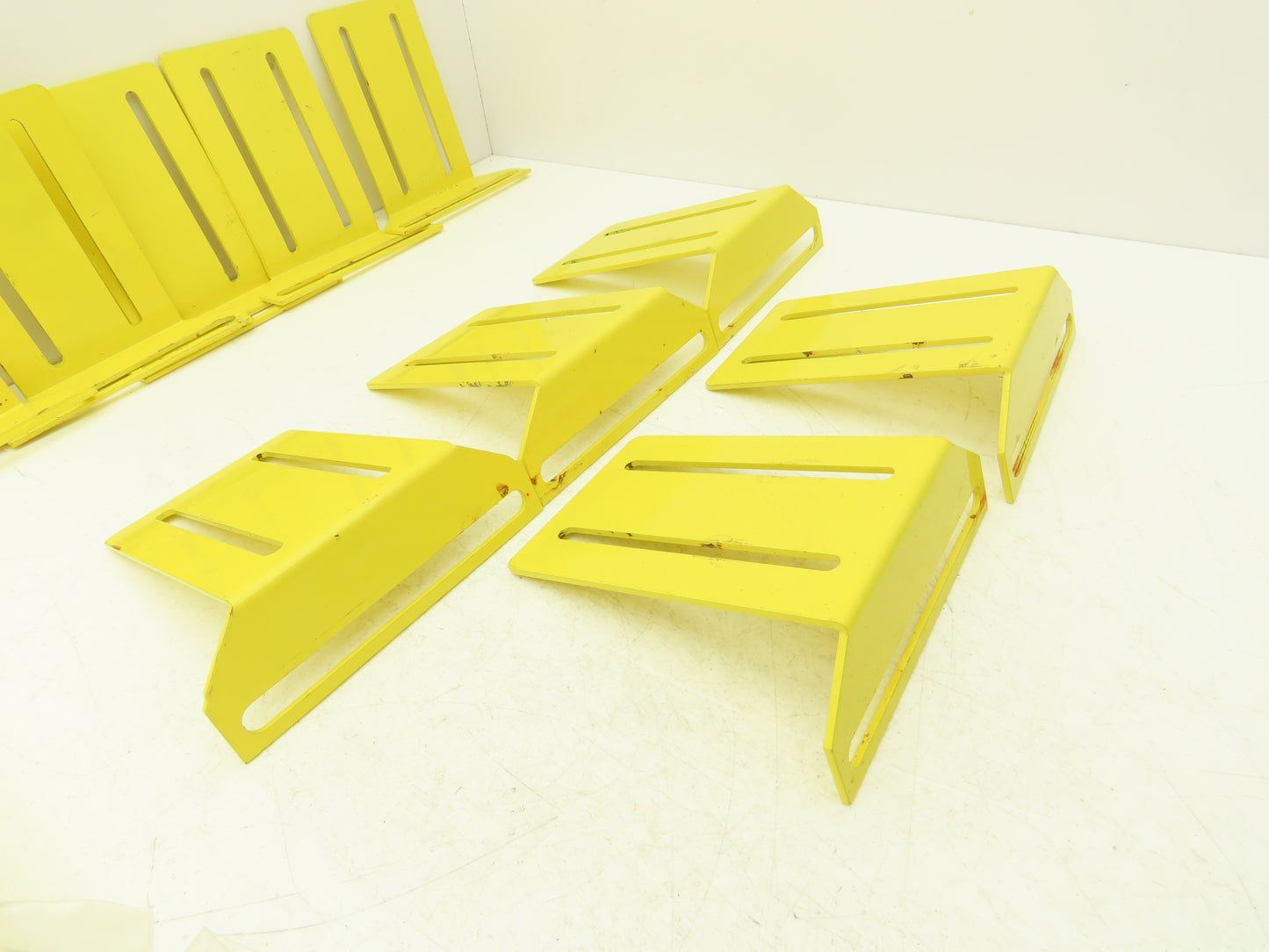 Allen Bradley 60-2722  2x6" Conveyor Sensor Reflector Bracket Yellow  Lot of 14