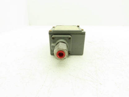 Square D GJW-1 Differential Pressure Switch 15-825PSID Class 9012 600VAC/DC