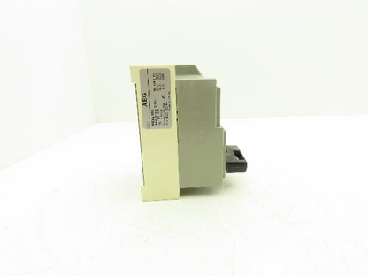 AEG MCBS103 Disconnect Switch 100AMP 3 Pole 380-660VAC W 6 Lug Connectors