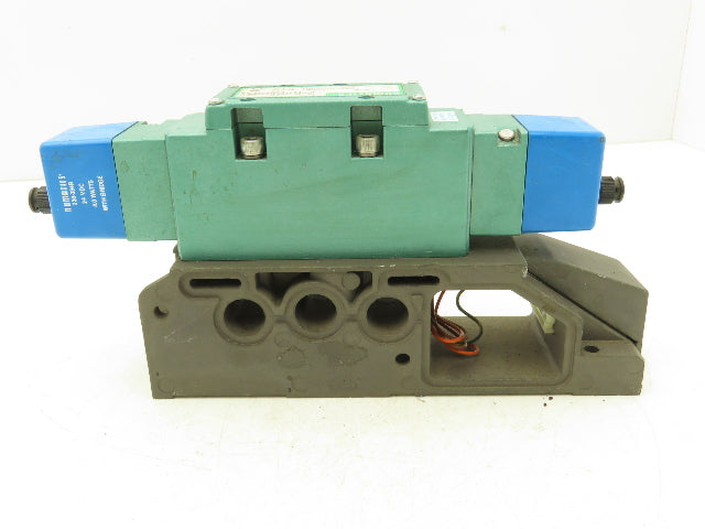 Numatics I24BB515MP00061 Dual Pneumatic Solenoid Valve 4/3 Way 150 PSI 24VDC