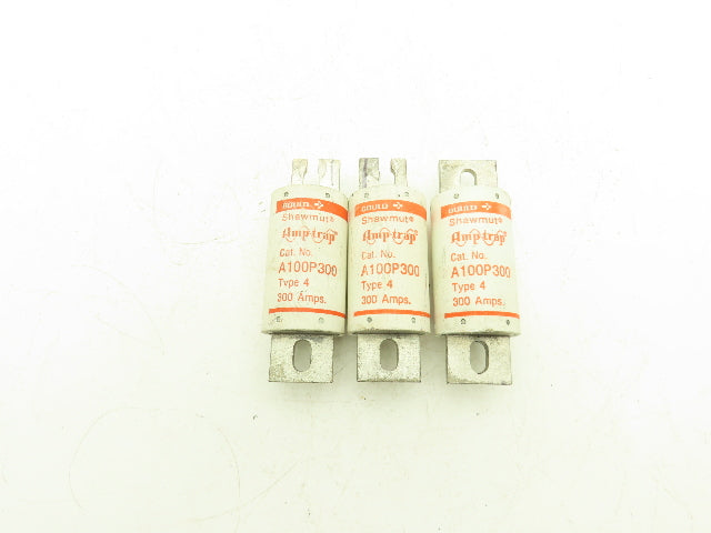 Gould Shawmut A100P300 Amp Trap Fuse Fast Acting 300A 1000VAC Blade Mt Lot Of 3
