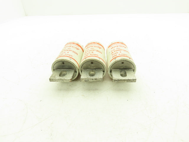 Gould Shawmut A100P300 Amp Trap Fuse Fast Acting 300A 1000VAC Blade Mt Lot Of 3
