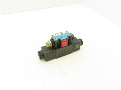 Vickers DG4V-3S-2N-M-FPA5WL-B5-60 Hydraulic Directional Solenoid Valve 120VAC