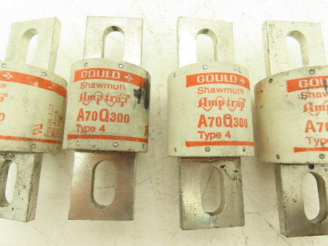 Gould Modicon A70Q300 Amp Trap Fuse Fast Acting 70A 700VAC Blade Mt Lot Of 4