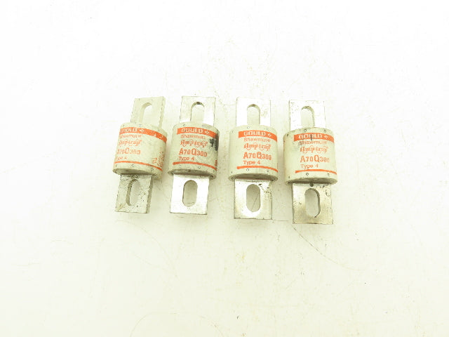 Gould Modicon A70Q300 Amp Trap Fuse Fast Acting 70A 700VAC Blade Mt Lot Of 4