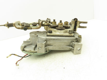 Yaskawa Electric PMEE-12CBB Welder Wire Motor Feeder 24VDC 1-1.2 Missing Handle