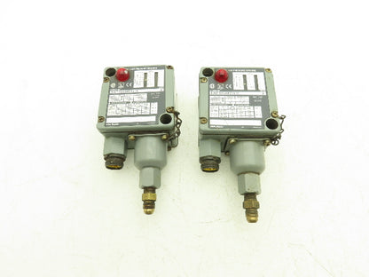 Allen Bradley 836T-T253JX21X15 Series A Pressure Control 6-30 PSI Diff Lot of 2